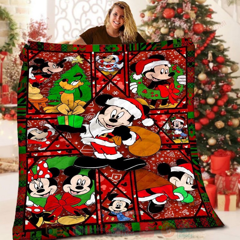 HOT Mickey Mouse and Friends Christmas Luxury Quilt 7
