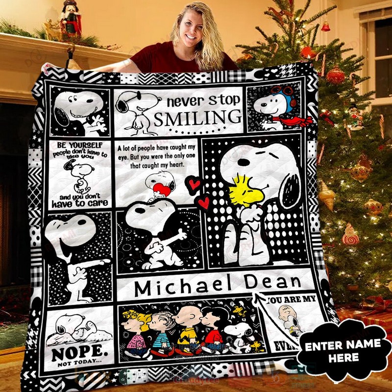 HOT Snoopy Never Stop Smiling Custom Name Luxury Quilt 6