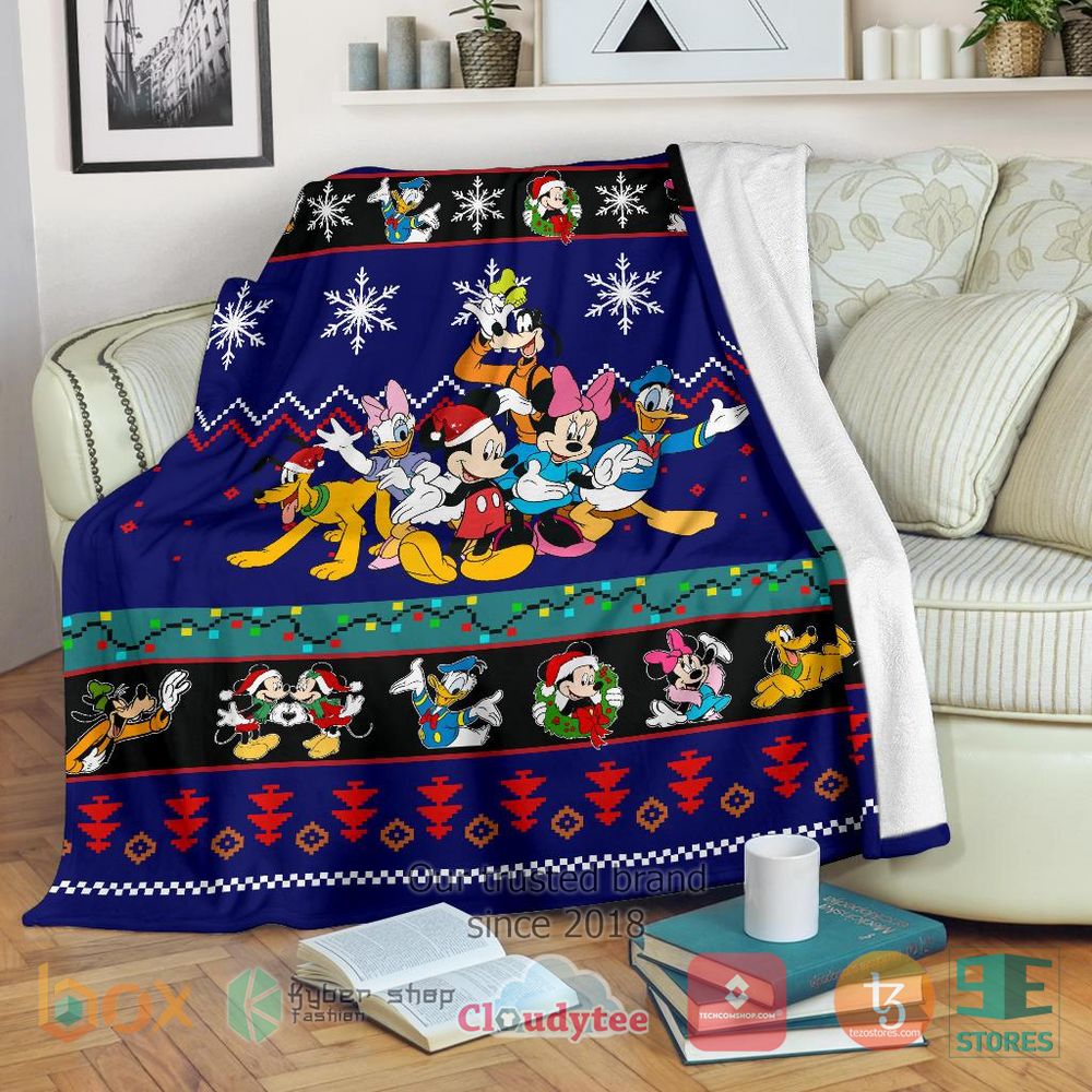 HOT Mickey and Friends Christmas Blanket 16