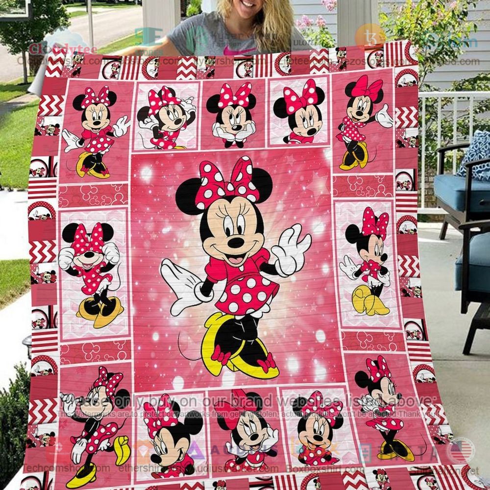 NEW Minnie Mouse Pink love Quilt 5