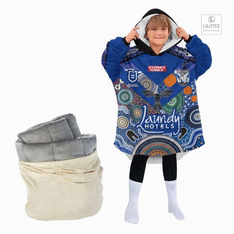 BEST Canterbury-Bankstown Bulldogs Laundy Hotels Art Custom Sherpa Hoodie Blanket 3 BEST Canterbury-Bankstown Bulldogs Laundy Hotels Art Custom Sherpa Hoodie Blanket - Image 3
