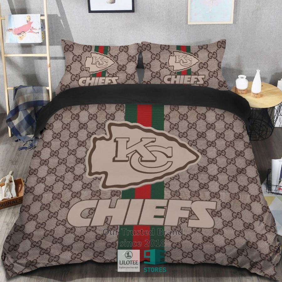 Gucci Kansas City Chiefs Bedding Set 7