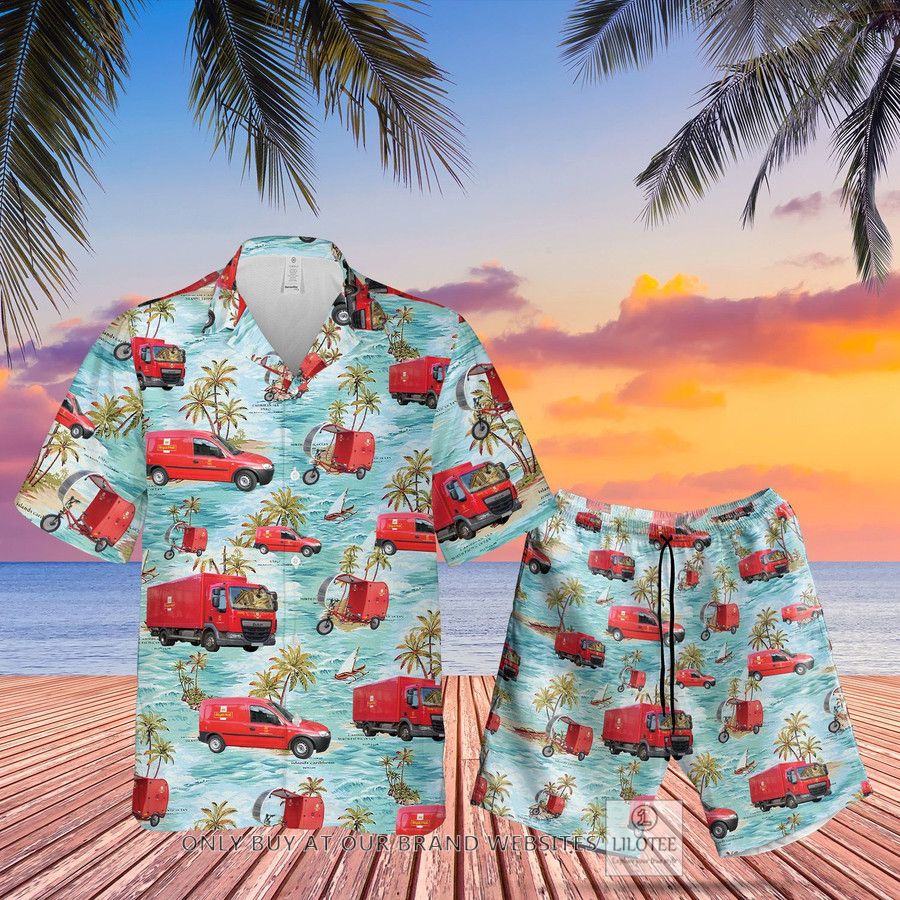Red UK Royal Mail Delivery Vehicles Hawaiian Shirt, Beach Shorts 28