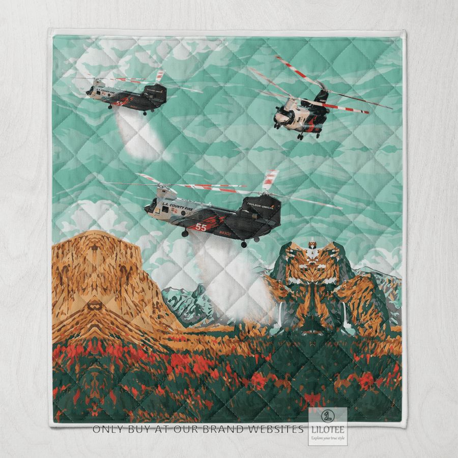 Los Angeles County Fire Department Boeing CH-47D Chinook Helitanker Quilt Blanket 24