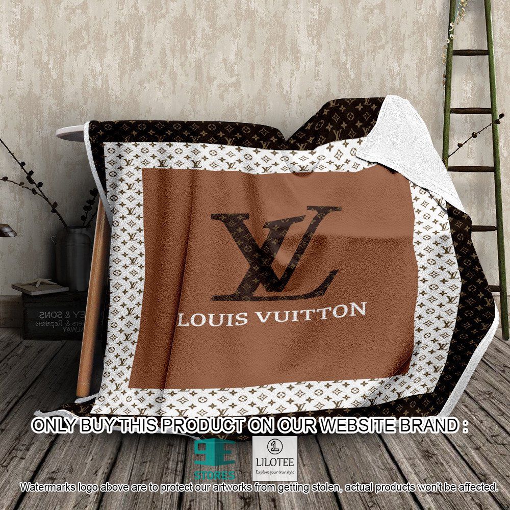 Louis Vuitton Brown White Blanket - LIMITED EDITION 10